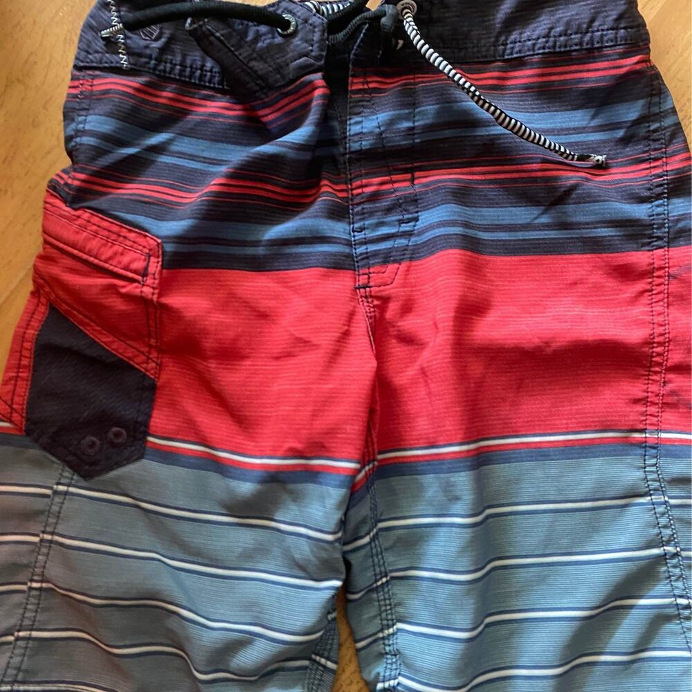 Boys 26  VOLCOM MODTECH 12 board shorts swim trunks bathing suit surf skate